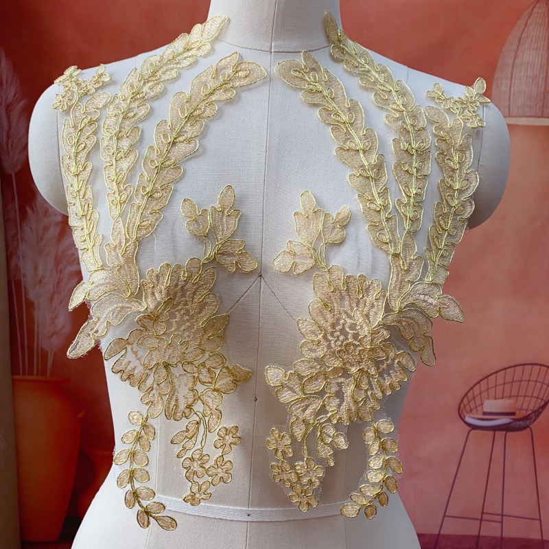 Craft Embellishment - Renda Dourada para Artesanato de Casamento